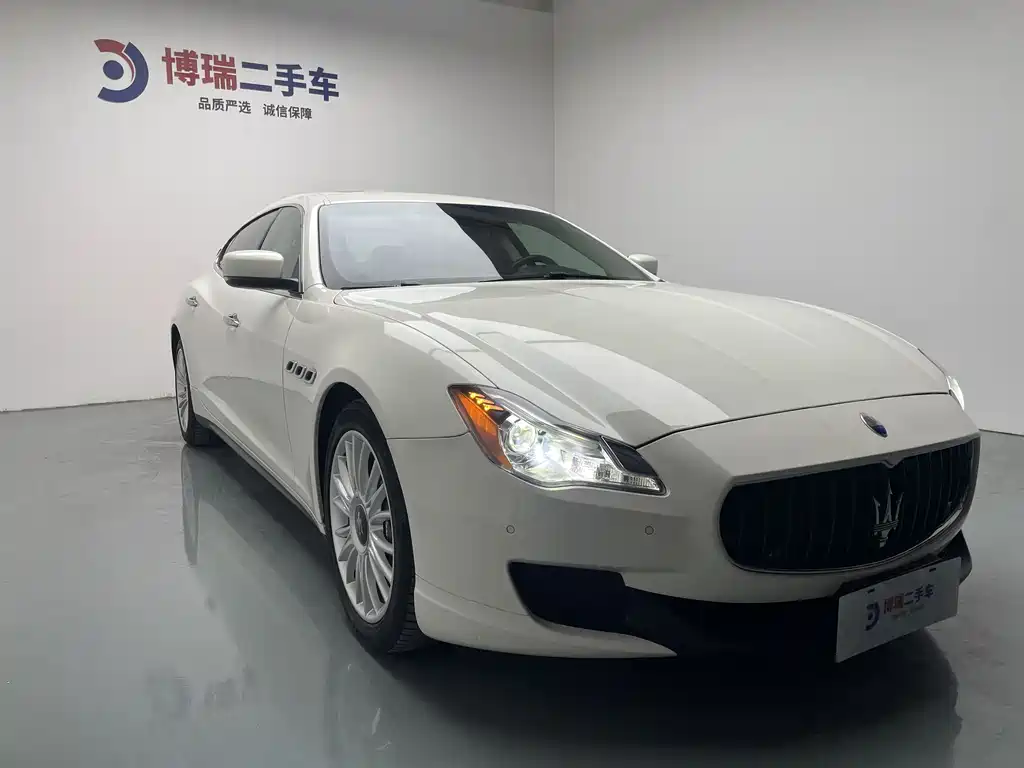 Maserati Quattroporte 2016 — фото 3
