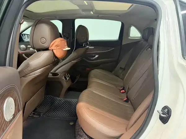 Mercedes-Benz E-Class 2020