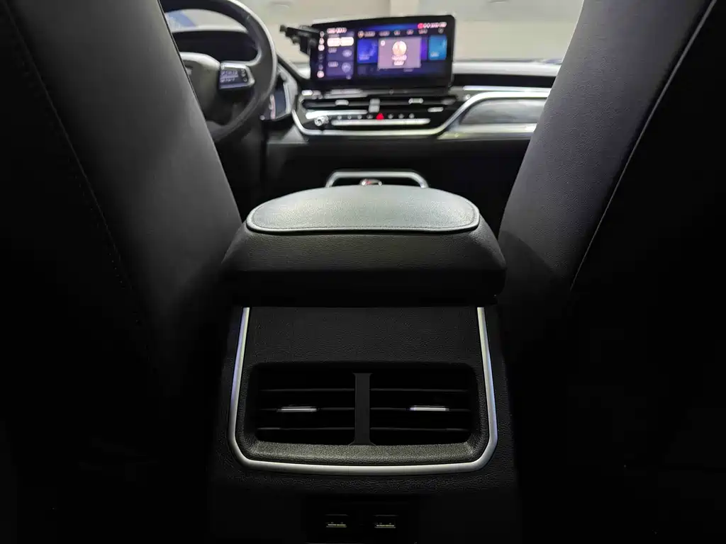 Haval H6 2021 — фото 18