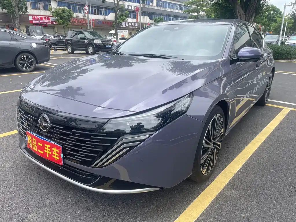Nissan Teana 2025 — фото 1