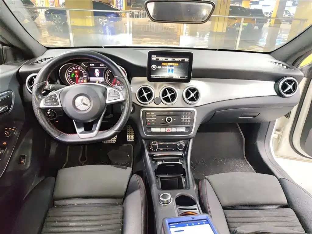 Mercedes-Benz CLA 2017 — фото 10