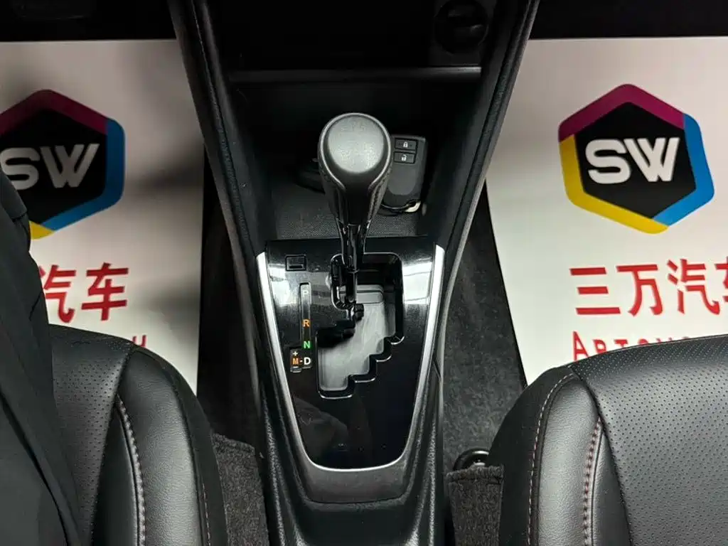 Toyota Yaris L 2022 — фото 14