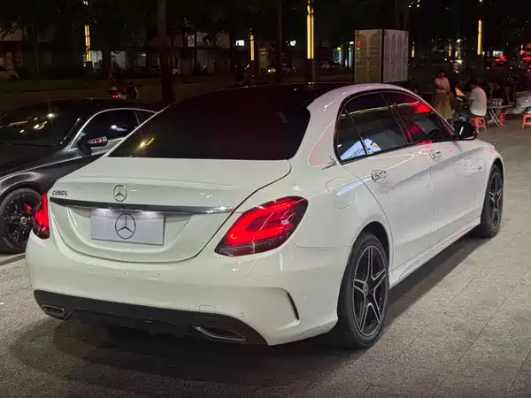Mercedes-Benz C-Class 2022