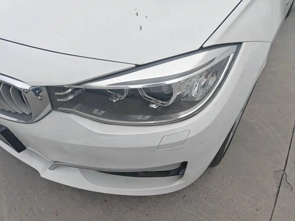 BMW 3 Series GT 2014 — фото 24
