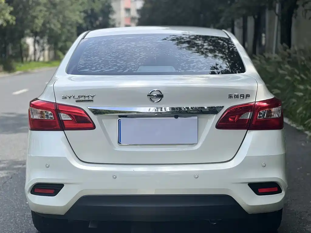 Nissan Sylphy 2022 — фото 14