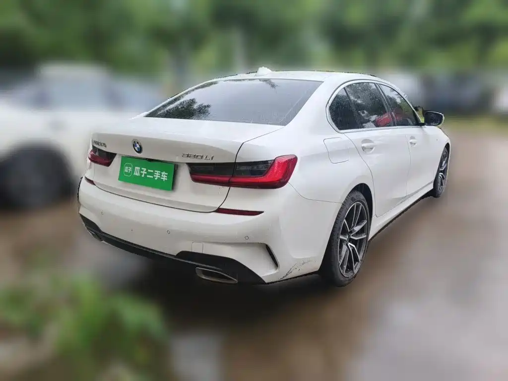 BMW 3 Series 2021