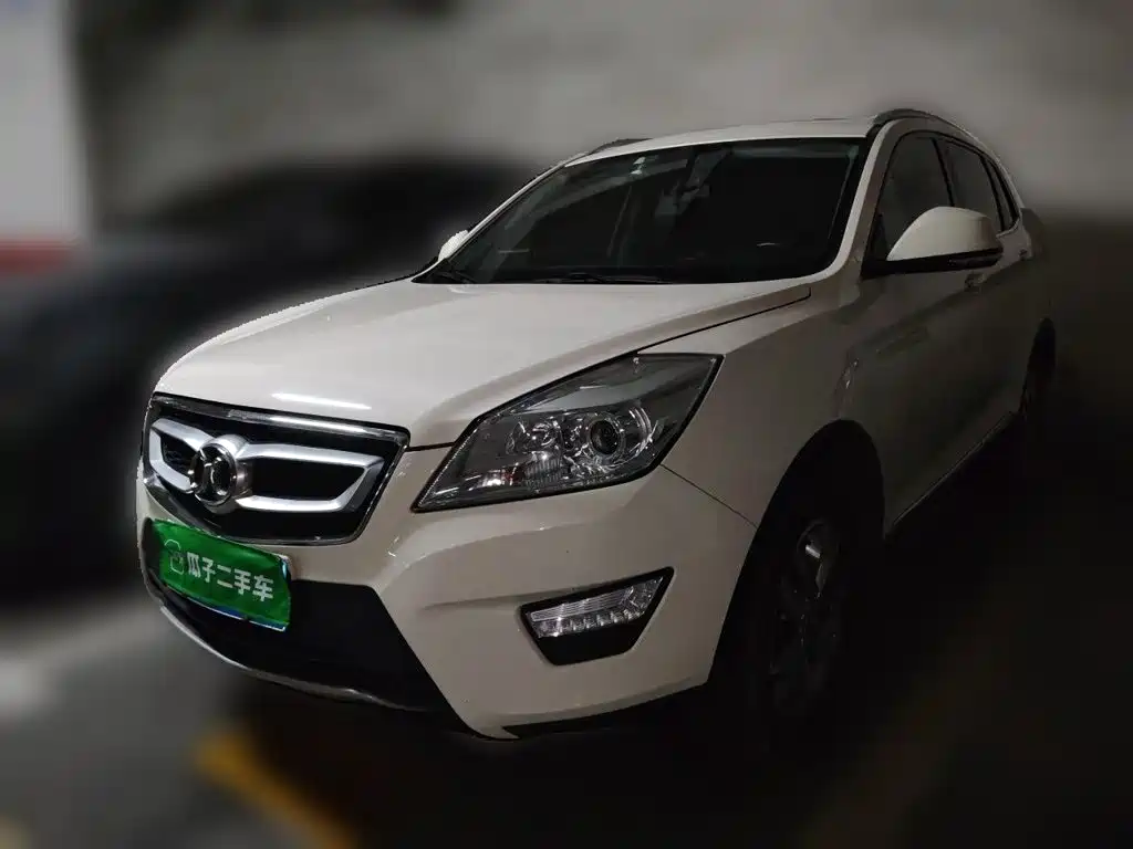 BAIC Senova X65 2015 — фото 2
