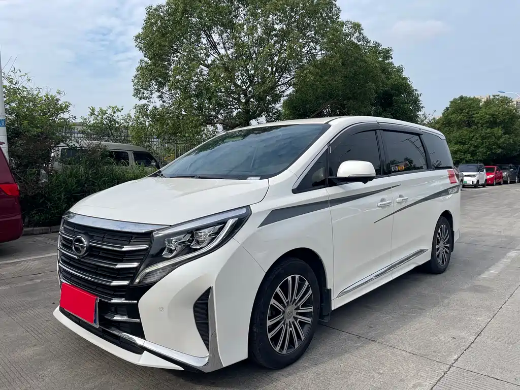 GAC Motor Trumpchi M8 2021 — фото 1