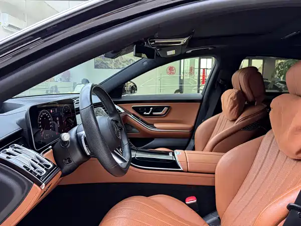 Mercedes-Benz S-Class 2023