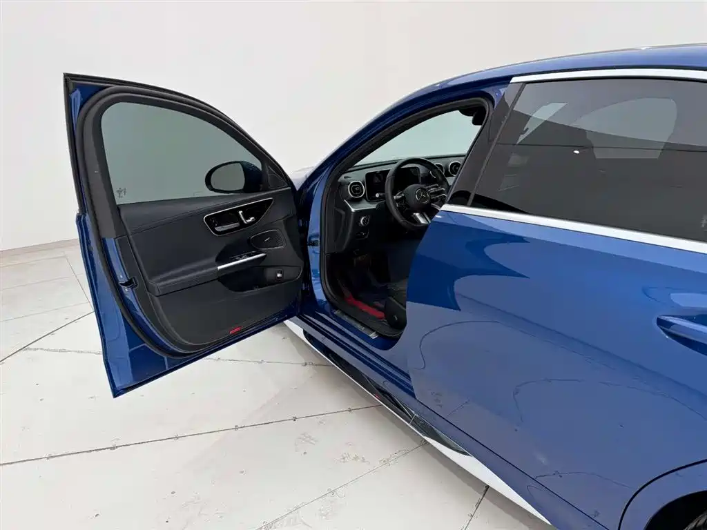 Mercedes-Benz C-Class 2022 — фото 13