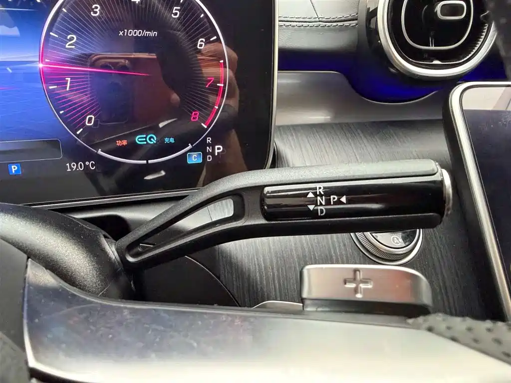 Mercedes-Benz C-Class 2022 — фото 23