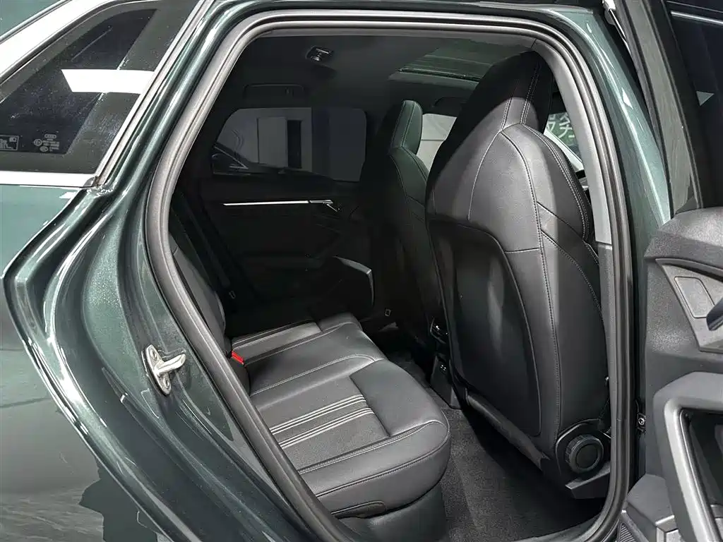 Audi A3 2022 — фото 15