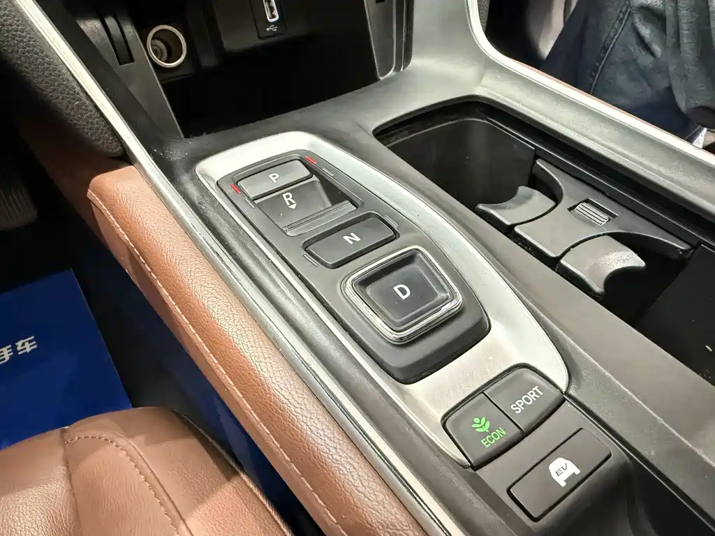 Honda Inspire 2020 — фото 12