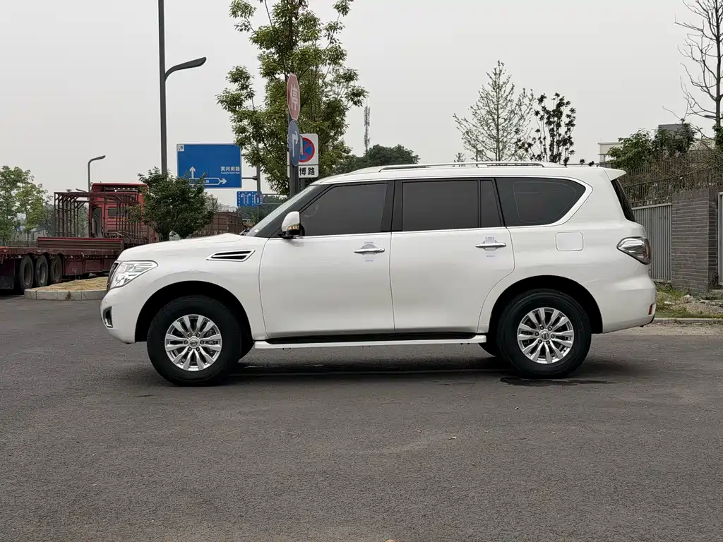 Nissan Patrol 2018 — фото 19