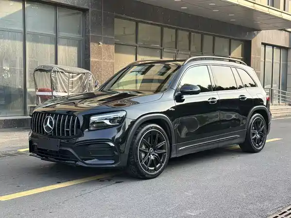 Mercedes-Benz GLB AMG 2024