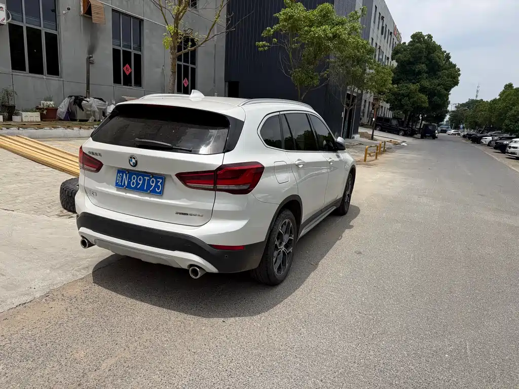 BMW X1 2023 — фото 3