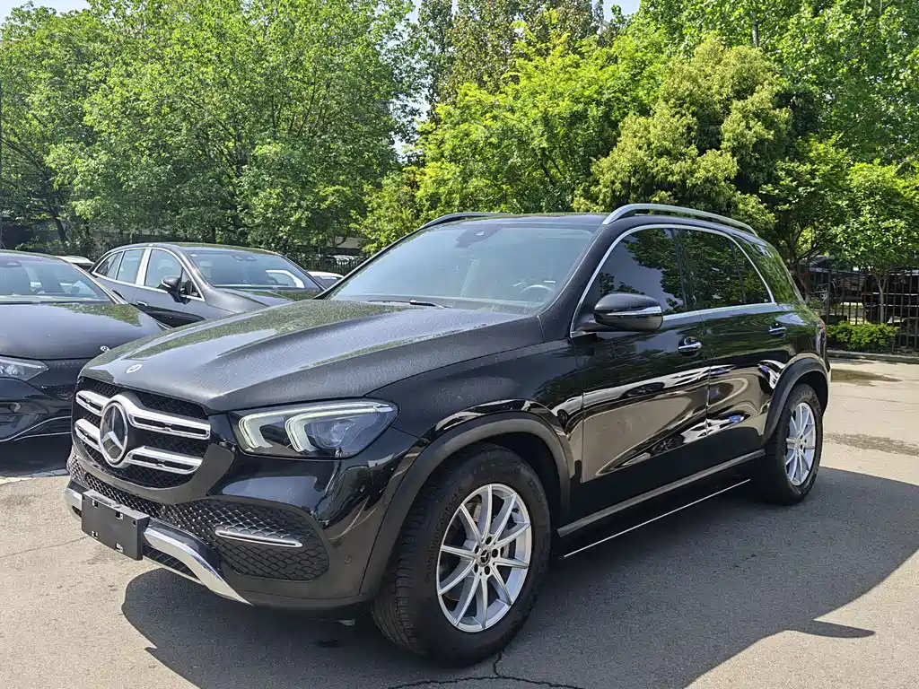 Mercedes-Benz GLE 2022 — фото 1