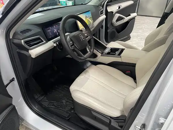 BYD Yuan UP 2025