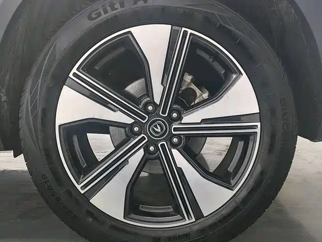 Changan CS55PLUS 2022 — фото 17