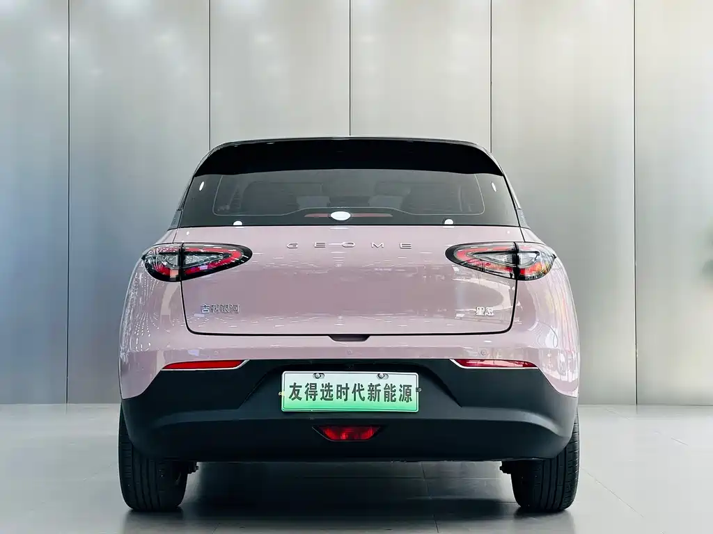 Geely Galaxy Starwish 2026 — фото 8