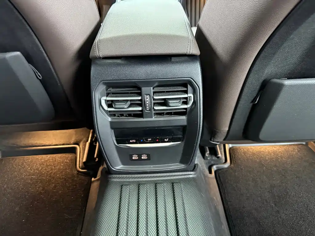 BMW 3 Series 2020 — фото 12