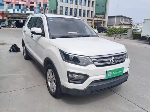 Changan Auchan CX70 2016