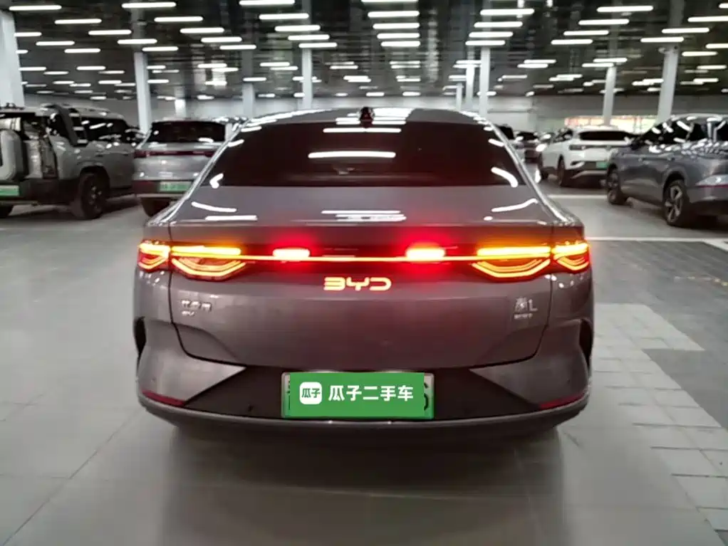 BYD Qin L 2025 — фото 6