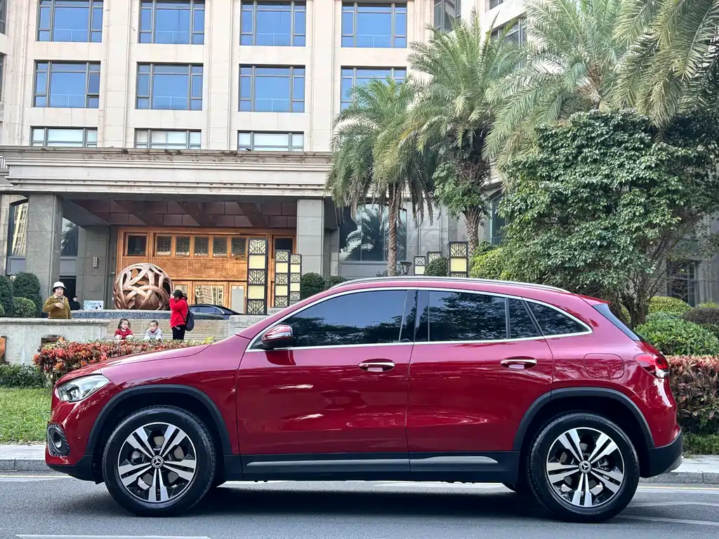 Mercedes-Benz GLA 2021 — фото 4