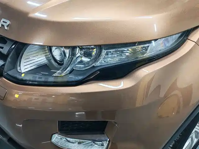 Land Rover Evoque 2015 — фото 16