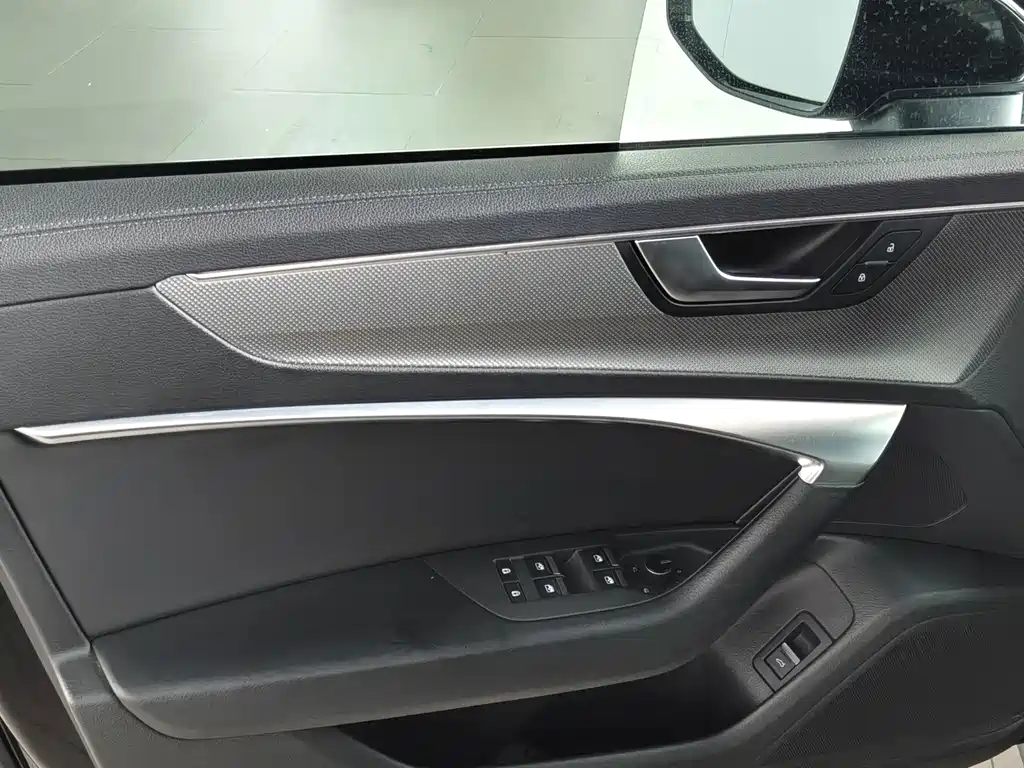 Audi A6L 2021 — фото 13