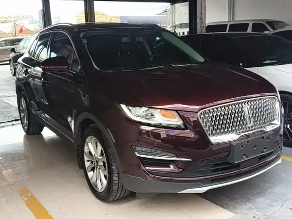 Lincoln MKC 2019