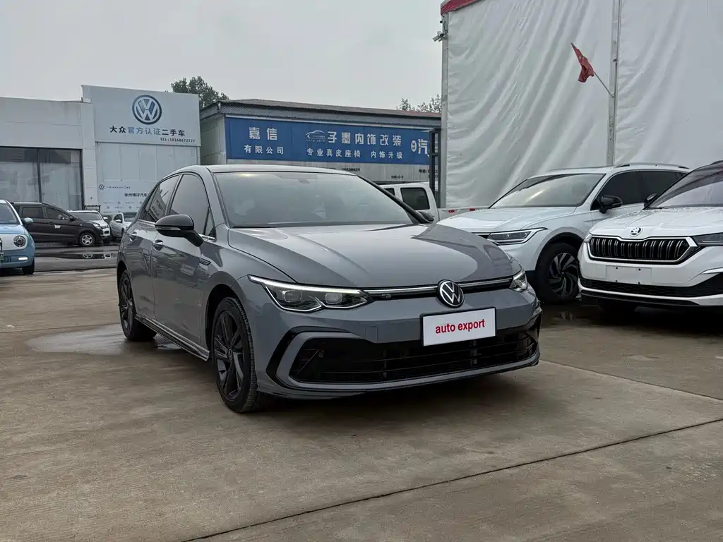 Volkswagen Golf 2022