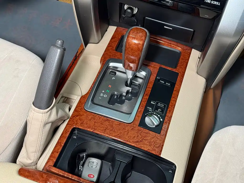Toyota Land Cruiser 2014 — фото 18