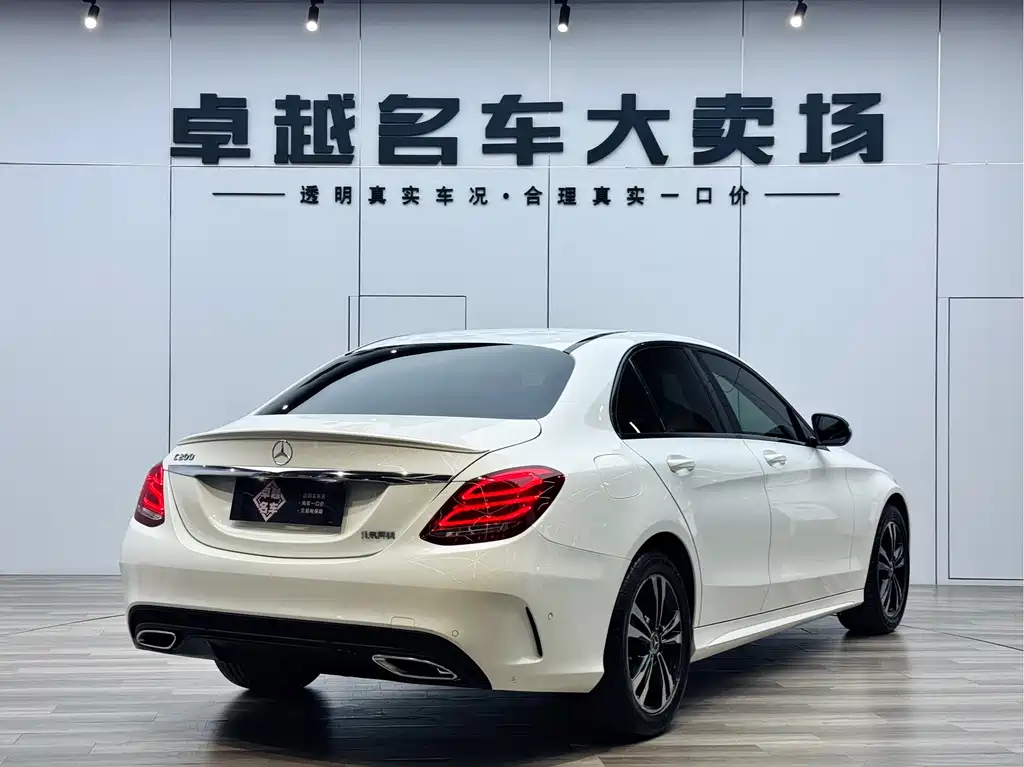 Mercedes-Benz C-Class 2018 — фото 7
