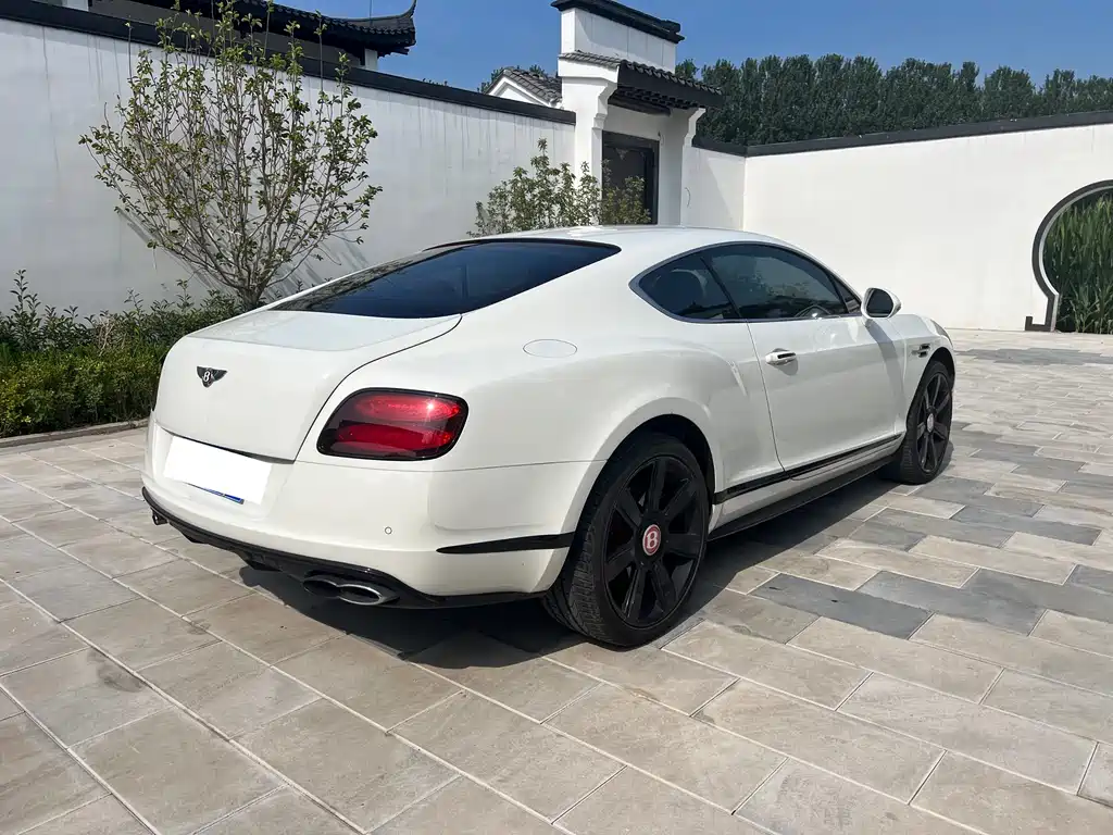 Bentley Continental 2016 — фото 5