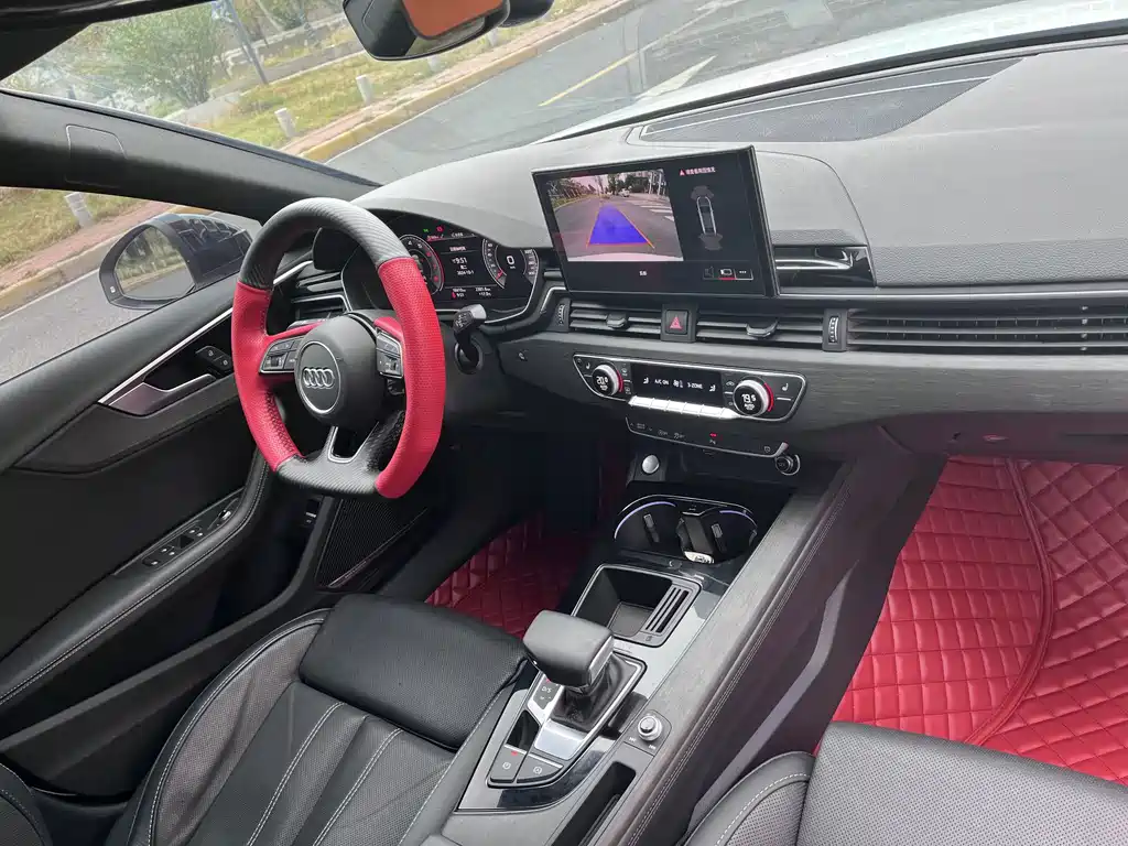 Audi A4L 2023