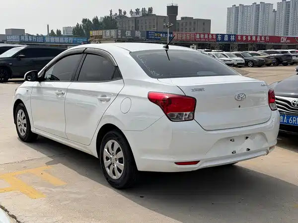 Hyundai Accent 2019