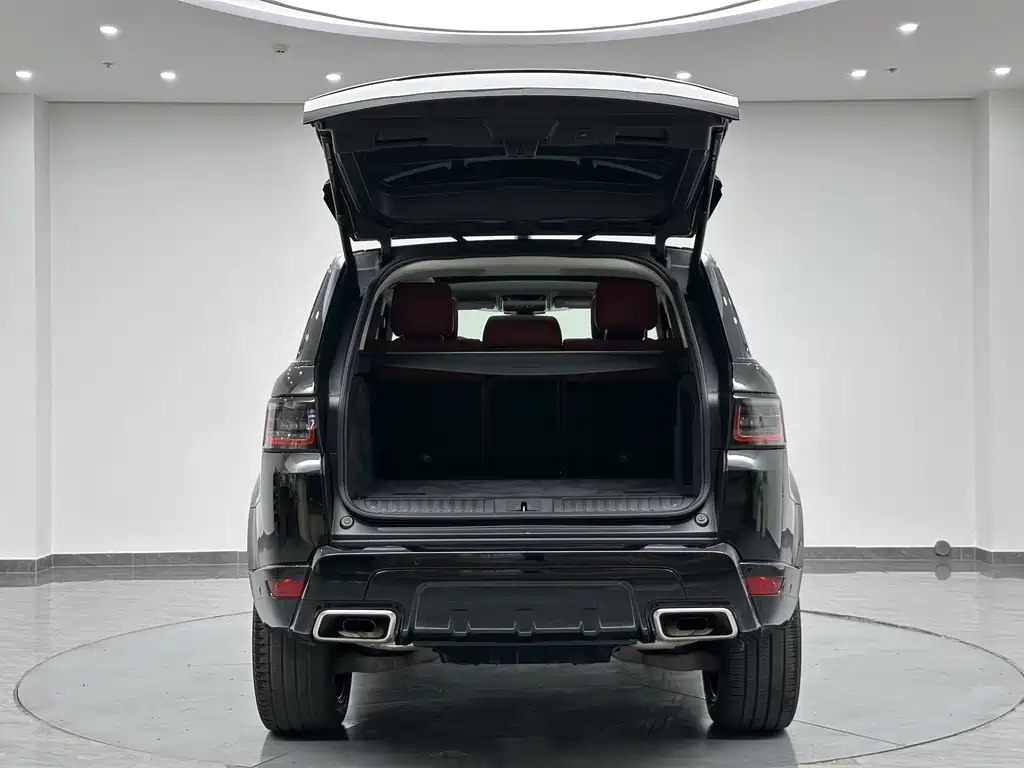 Land Rover Range Rover Sport 2022 — фото 29