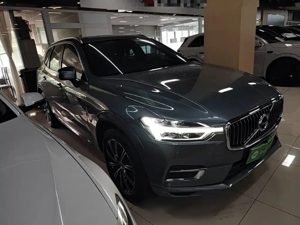 Volvo XC60 2020 — фото 4