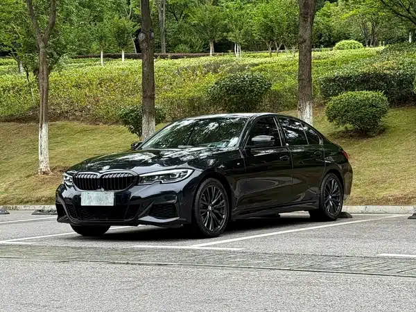 BMW 3 Series 2021