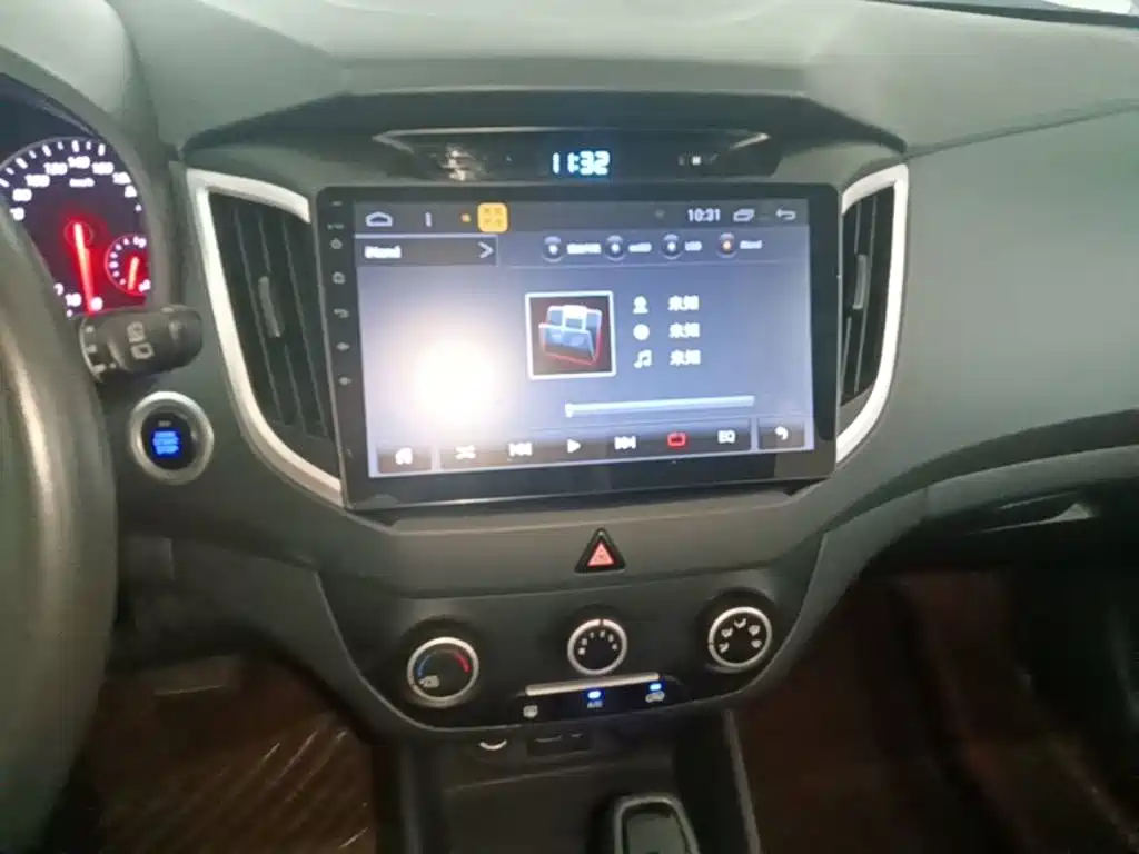 Hyundai ix25 2017 — фото 13
