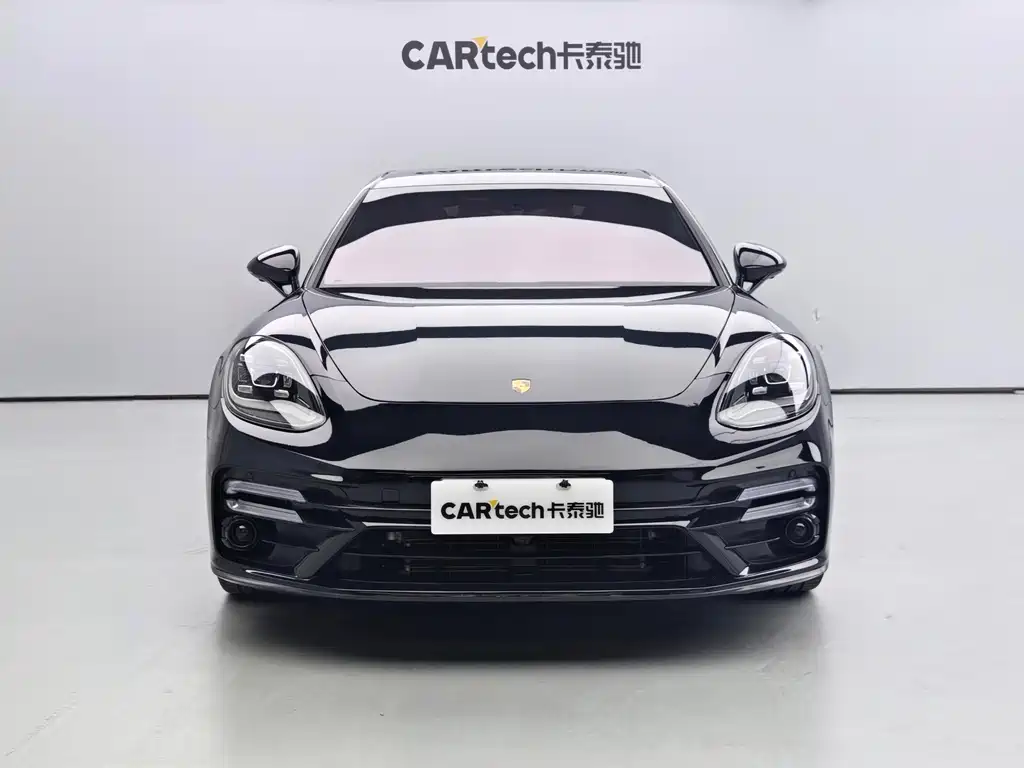 Porsche Panamera 2018 — фото 2