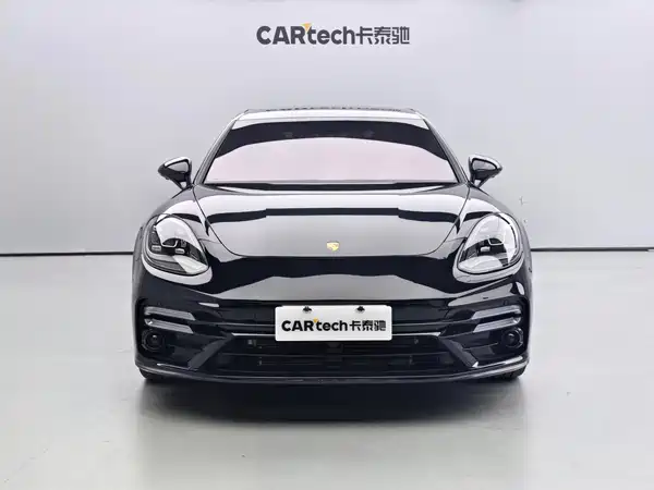 Porsche Panamera 2018