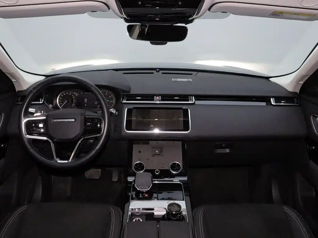 Land Rover Range Rover Velar 2023 — фото 13