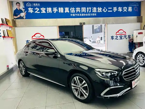 Mercedes-Benz E-Class 2022