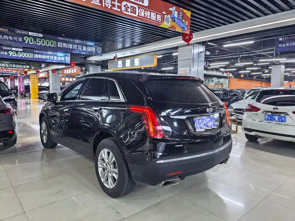 Cadillac XT5 2019 — фото 8