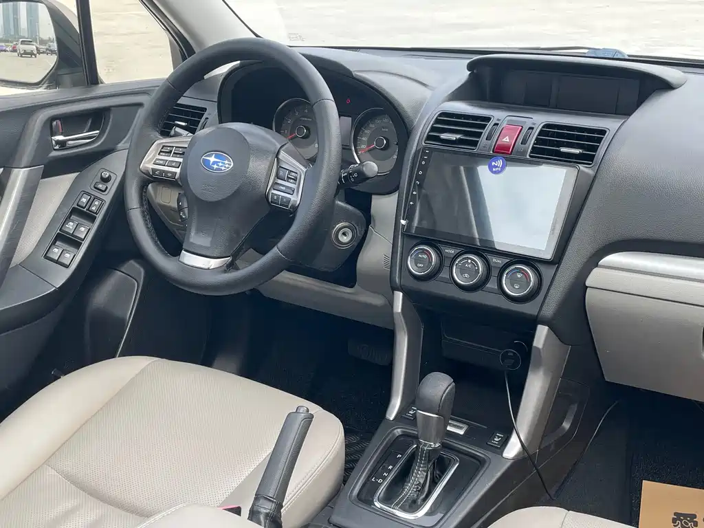 Subaru Forester 2013 — фото 16