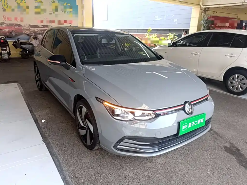Volkswagen Golf 2023