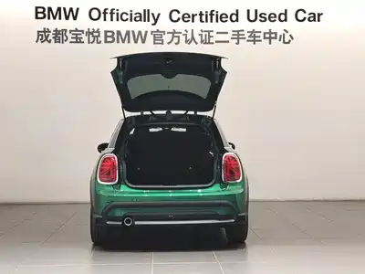 MINI MINI 2023