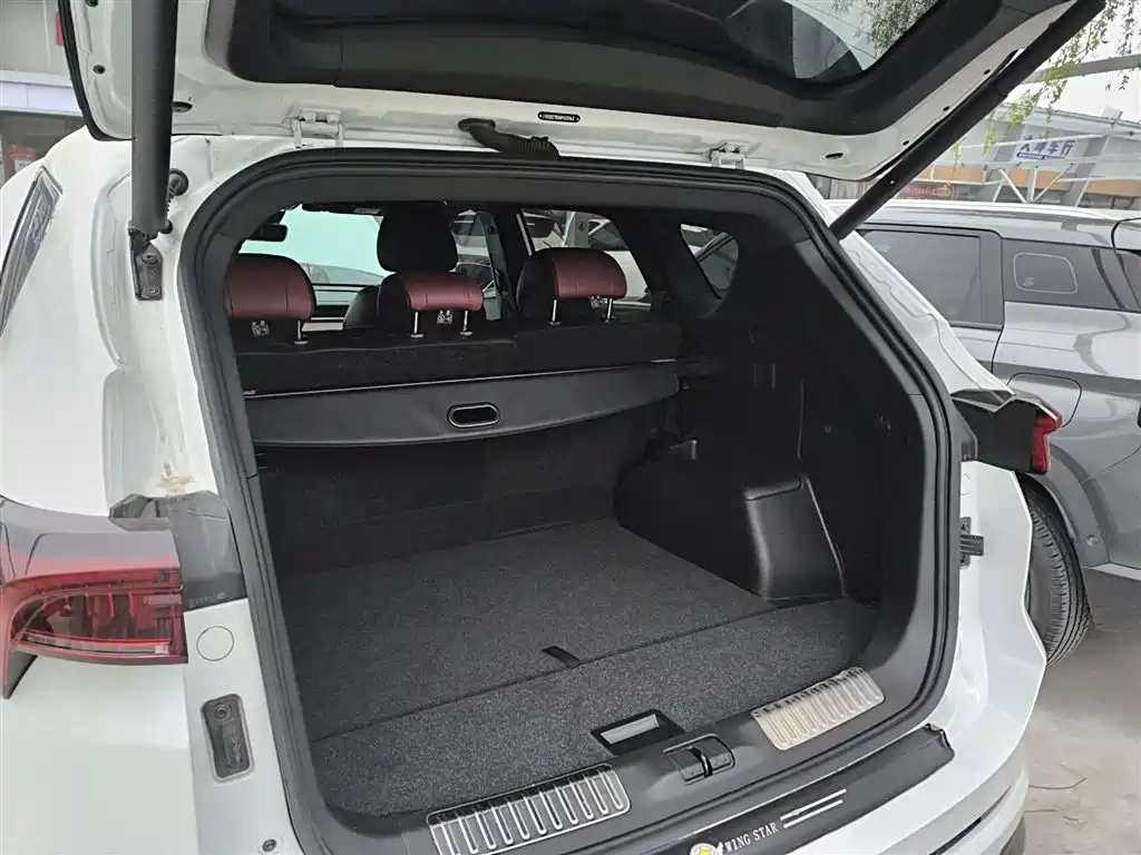Jetour X70 PLUS 2022 — фото 19